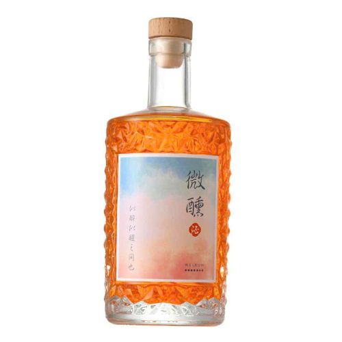 Chai tròn vai vuông họa tiết nổi 500ml
