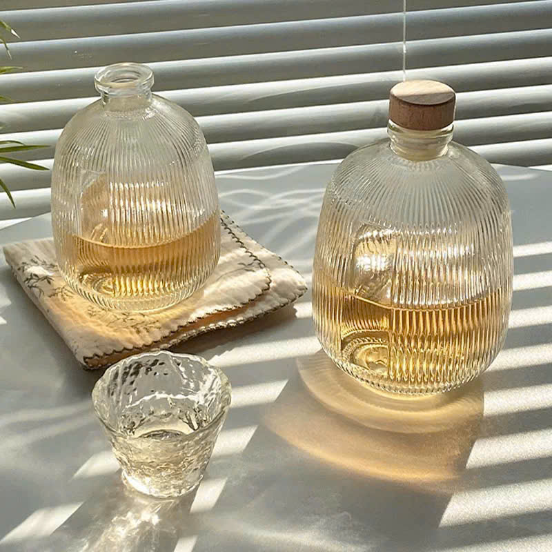 chai-thuy-tinh-bau-tron-chai-thuy-tinh-tron-dung-ruou-thuy-tinh-bigmanglass (12) Chai thủy tinh bầu sọc nắp gỗ dung tích 375ml và 500ml