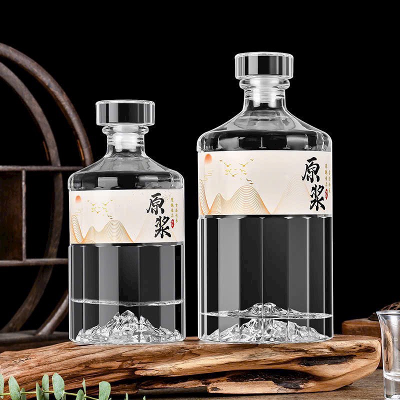 Vỏ chai Hibiki đựng rượu dung tích 1000ml