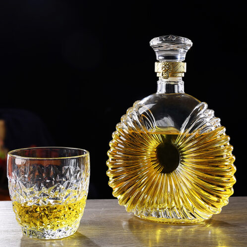  Chai thủy tinh XO hình quạt dung tích 500ml và 750ml