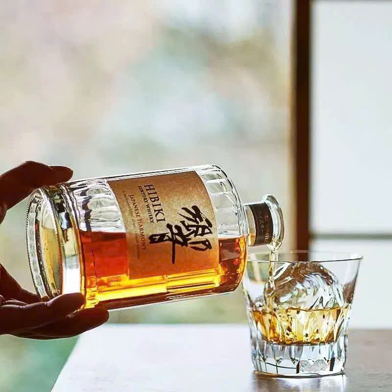 vo-chai-hibiki-750ml-chai-thuy-tinh-dung-ruou-chai-thuy-tinh-bigmanglass (5) Vỏ chai Hibiki đựng rượu dung tích 750ml