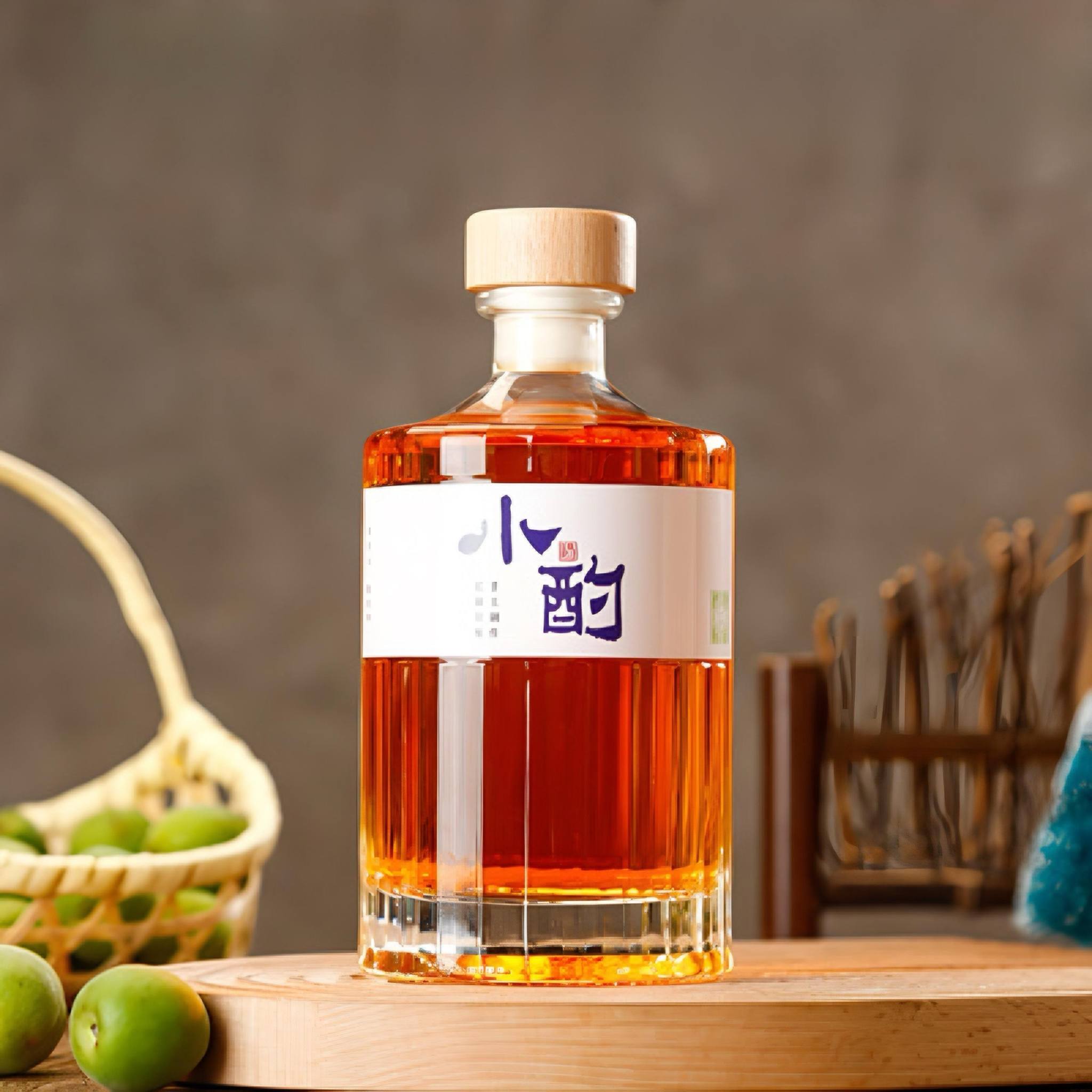 vo-chai-thuy-tinh-hibiki-chai-thuy-tinh-dung-ruou-500ml-chai-thuy-tinh-bigmanglass (5) Vỏ chai Hibiki sọc đáy bằng dung tích 500ml